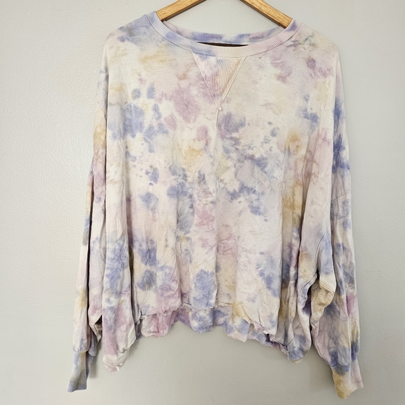 Young Fabulous & Broke Tops - Young fabulous & broke oversized pastel tie dye pullover sweatshirt size large